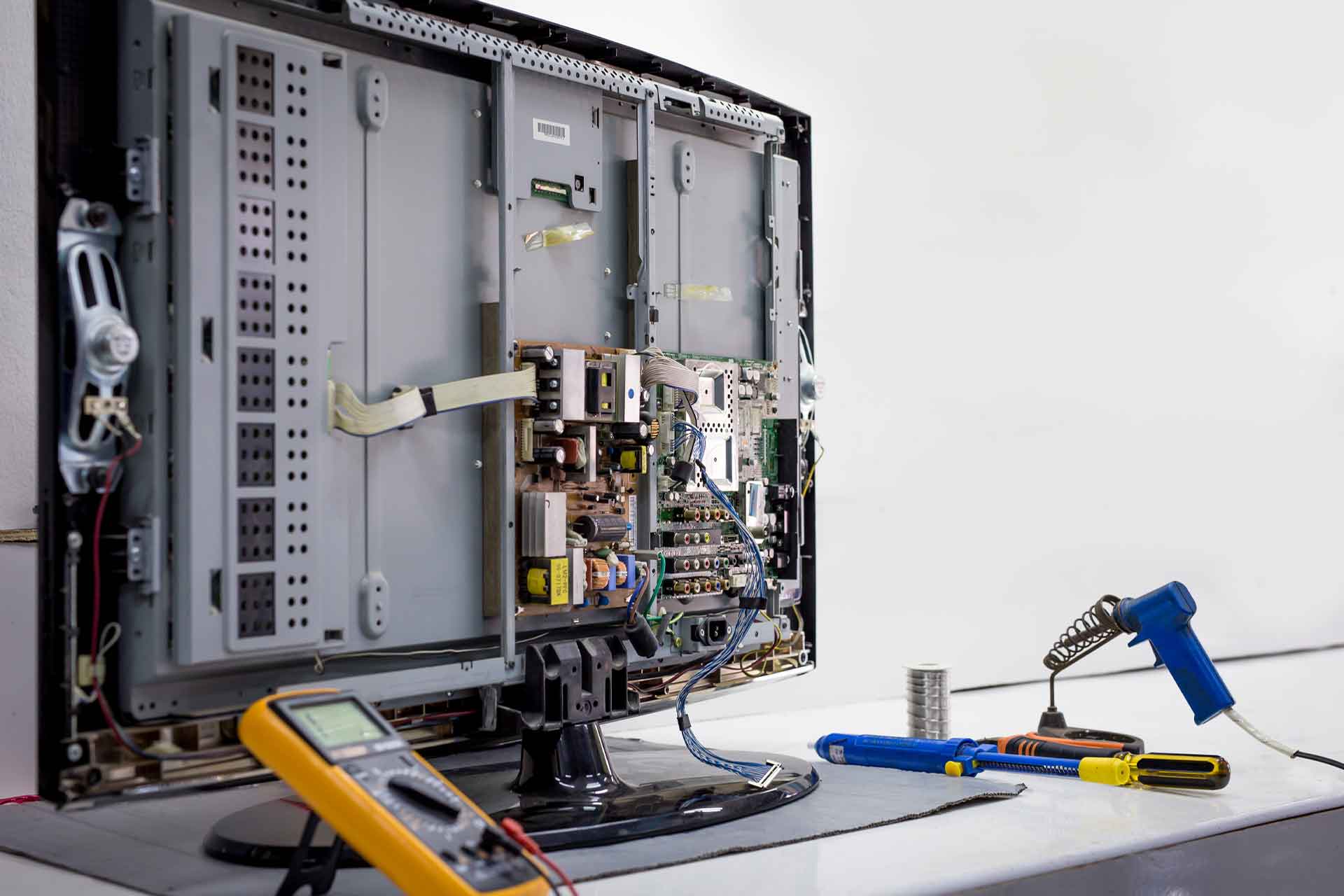 Karabağlar Televizyon Servisi Karabağlar TV tamiri görsel 2